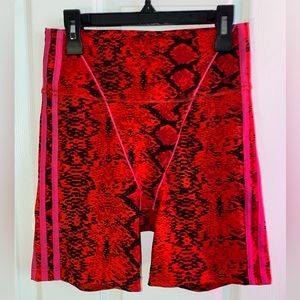 ivy park bike shorts. size small. rare. only tried on. no tags.